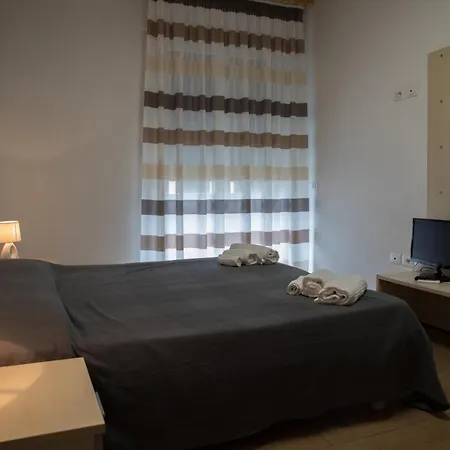 Bed & Breakfast Bed & Wine Ciro Ciro Marina